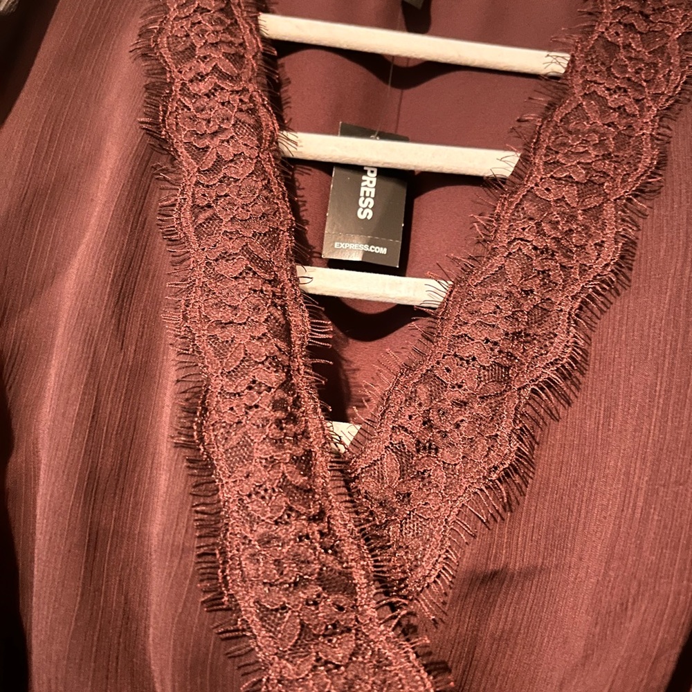 Express top - Picture 2 of 3